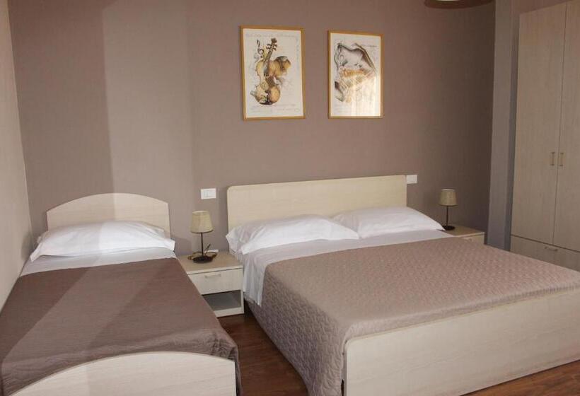 חדר סטנדרט לשלושה, B&b I' Chivi