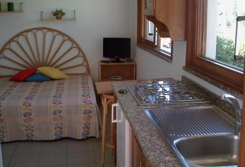 标准工作室, Residence Le Grazie Est