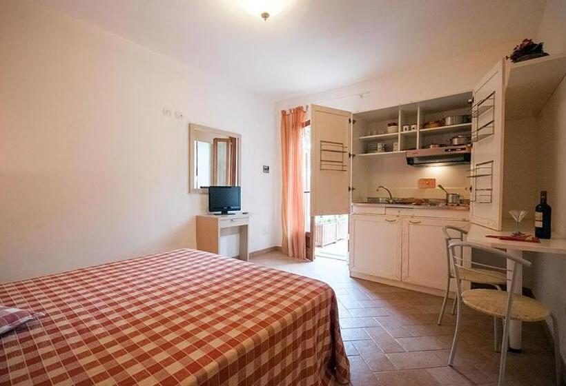 标准工作室, Residence Le Grazie Est