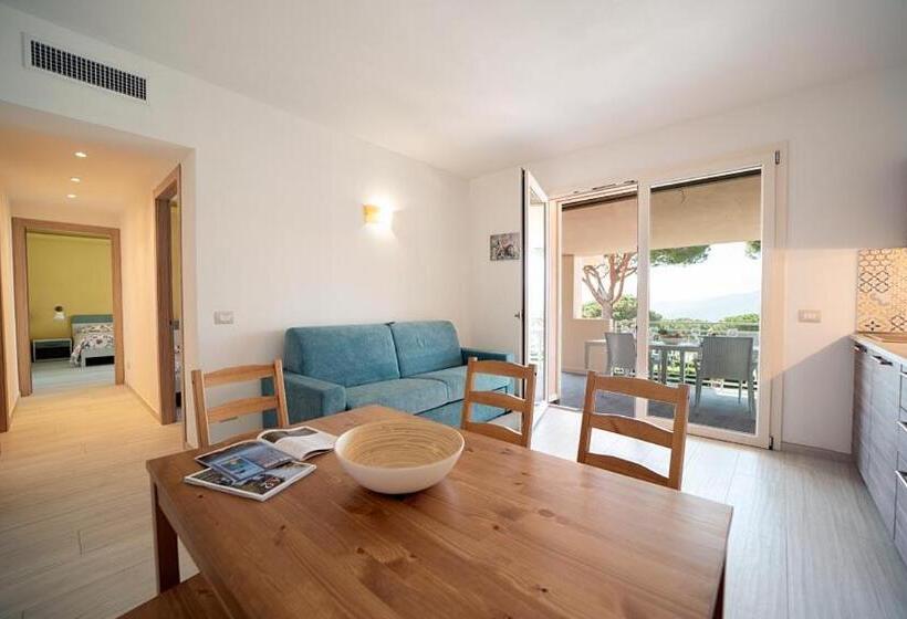 带1个卧室的高级公寓, Residence Le Grazie Est