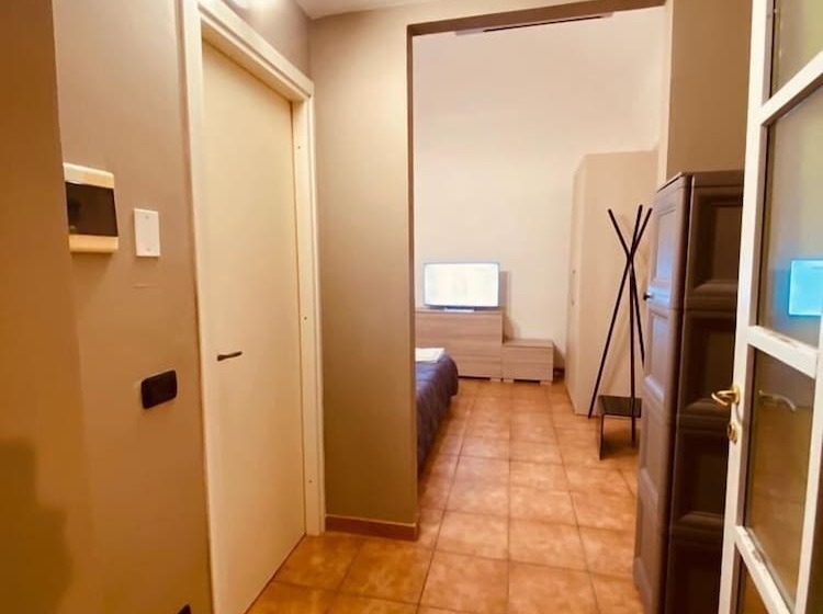 标准间, Hh Hermoso Housing Valenza