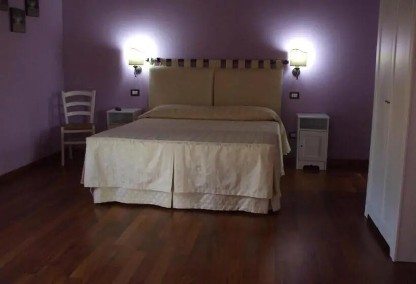 スーペリアールーム, Agriturismo Il Borgo Degli Ulivi