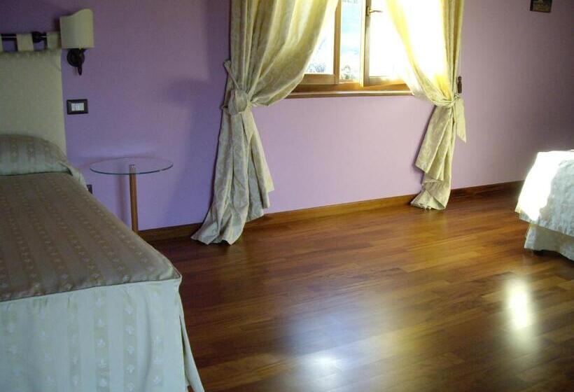 Номер Стандарт Трехместный, Agriturismo Il Borgo Degli Ulivi