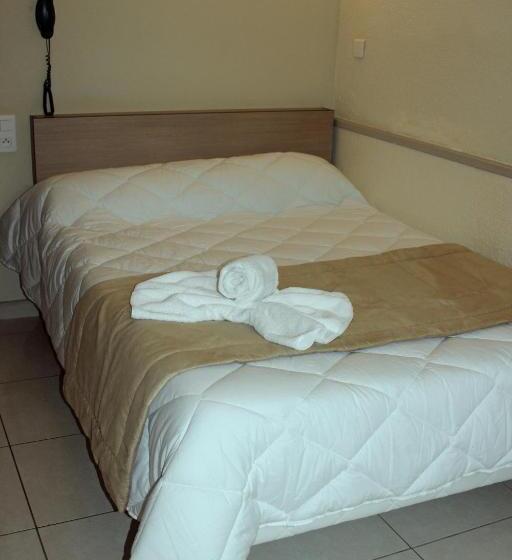 스탠다드 싱글 룸, Restaurant Martinez