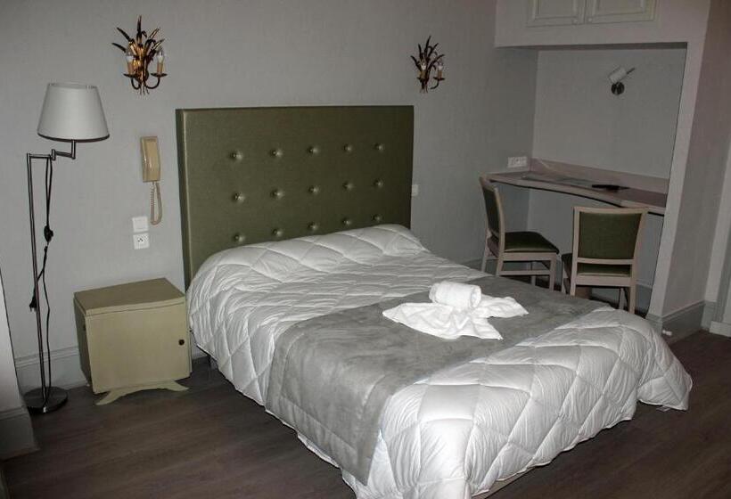 디럭스 룸, Restaurant Martinez