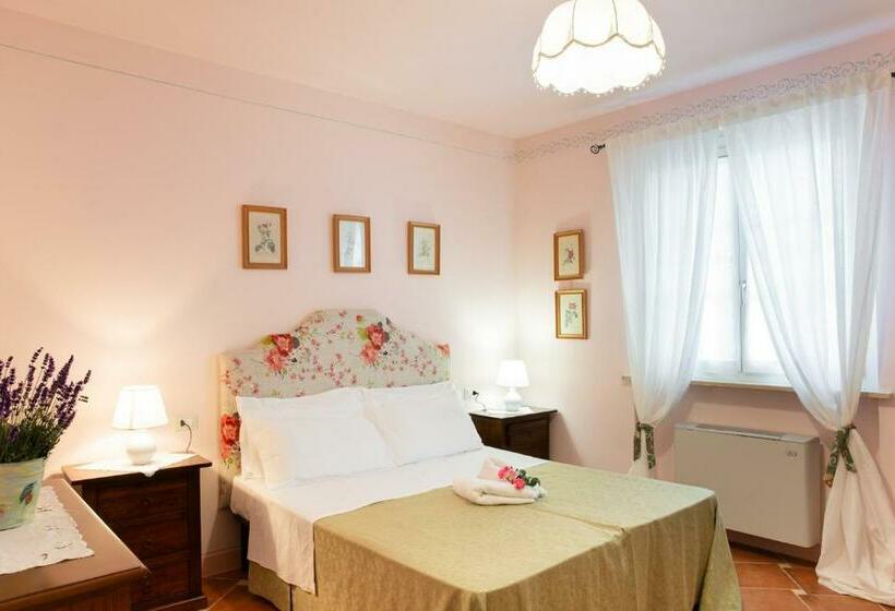 غرفة قياسية, San Giovanni Al Monte