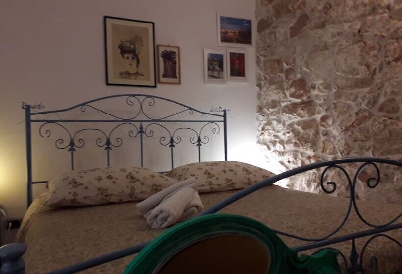 חדר סטנדרט, Dimora Delle Badesse