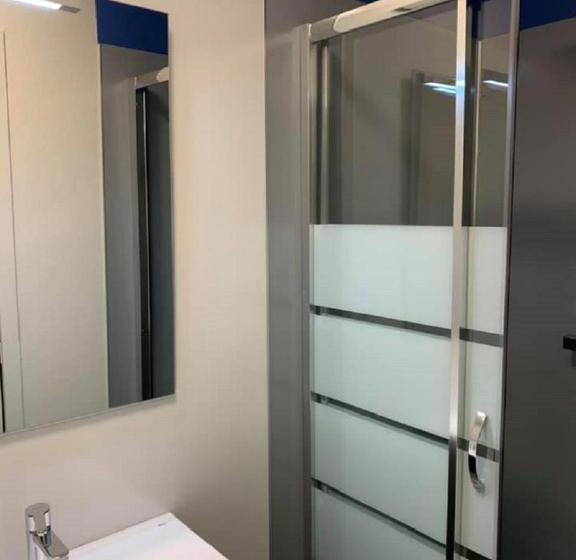 Четырехместный Номер Классик, Hôtel Le Regis