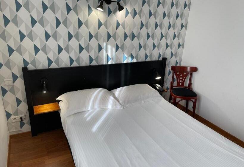 Номер Deluxe, Le Creusot