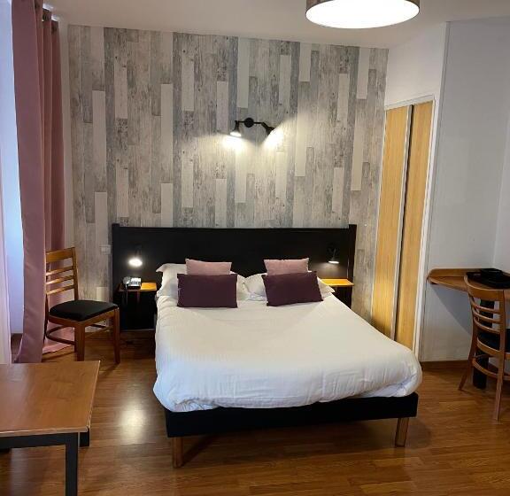 Номер Deluxe, Le Creusot