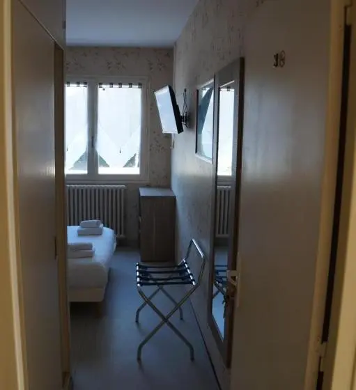 Standard-huone, Pinede