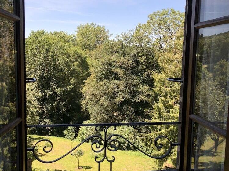 חדר סטנדרט, A L Aube Des Volcans