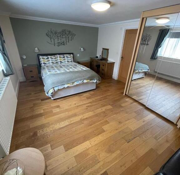 キングサイズベッドのスーペリアルーム, Lovesgrove Country Guest House
