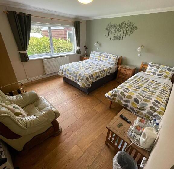 スーペリアファミリールーム, Lovesgrove Country Guest House