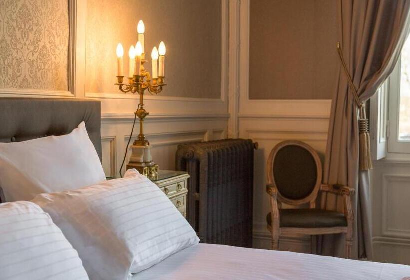 ガーデンビュースタンダードルーム, The Originals Le Château De Dissay Poitiers