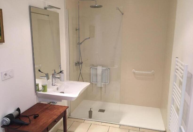 בית, 2 חדרי שינה, L éco Domaine Du Chalonge