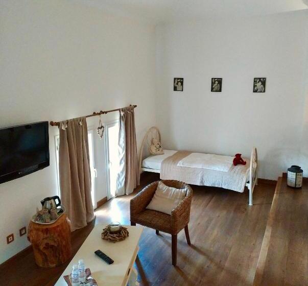 جناح كومفورت, La Fréjade