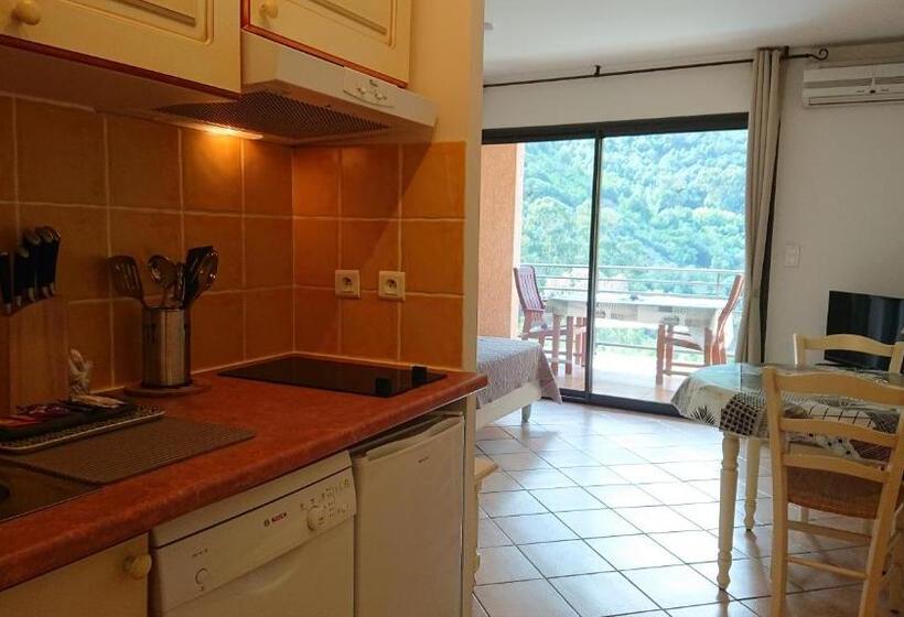 标准工作室, Résidence A Barcella