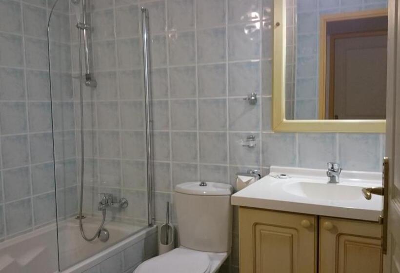 带1个卧室的带阳台的公寓, Résidence A Barcella