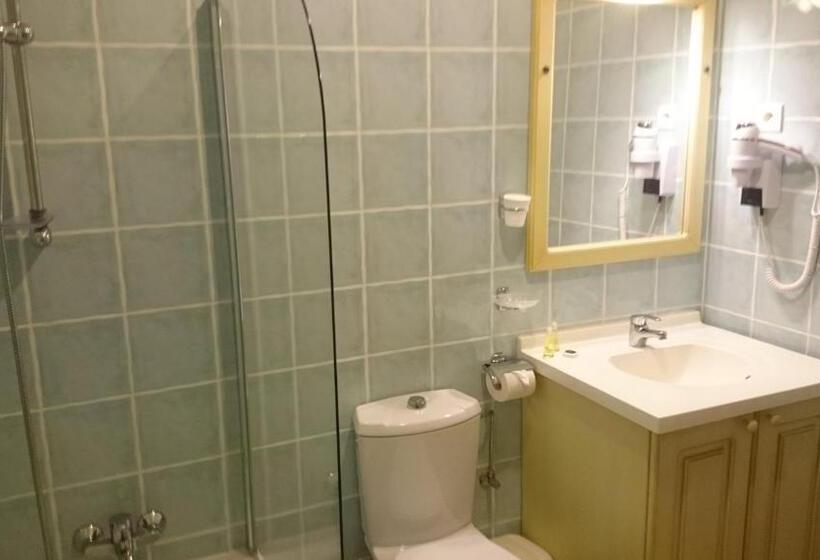 带1个卧室的带阳台的公寓, Résidence A Barcella