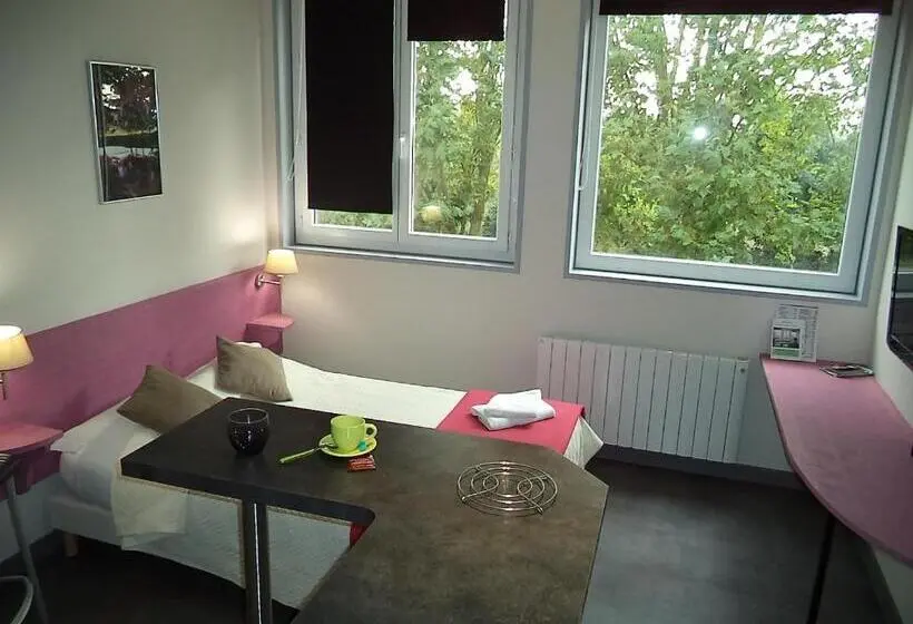 Standard-studio, West Appart' Hôtel