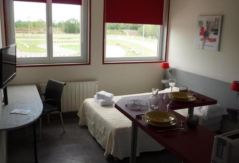 Студия Стандарт, West Appart' Hôtel