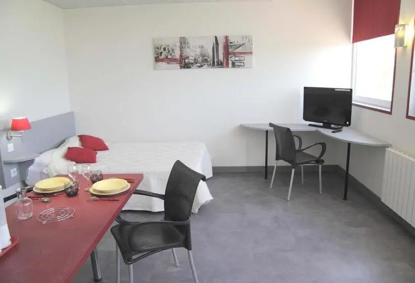 Superior-studio, West Appart' Hôtel