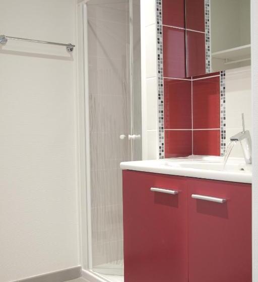 סטודיו סופריור, West Appart' Hôtel