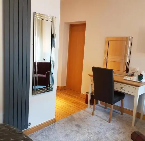 キングサイズベッドのスタンダードルーム, Croft Guesthouse