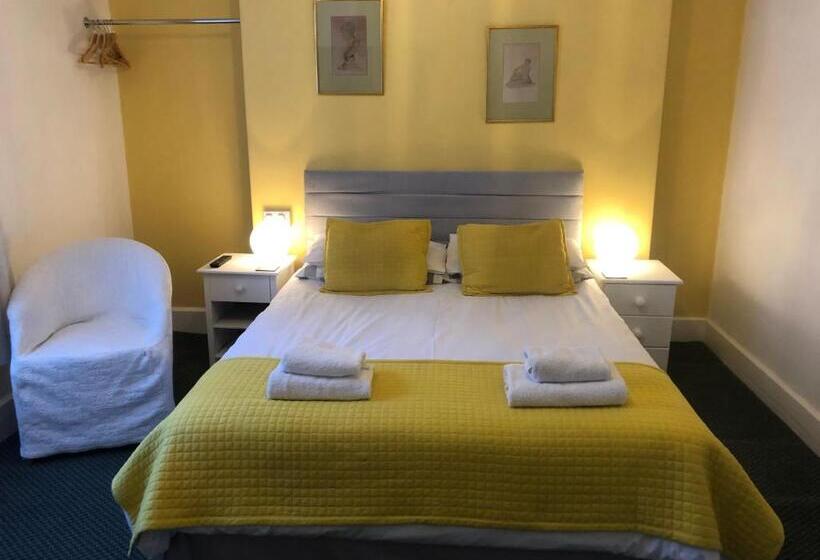 غرفة قياسية سرير كينج, The Sandpiper