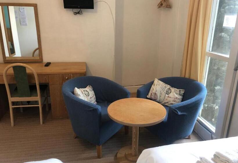 غرفة قياسية, The Sandpiper