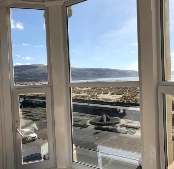 디럭스 룸 바다 전망, The Sandpiper