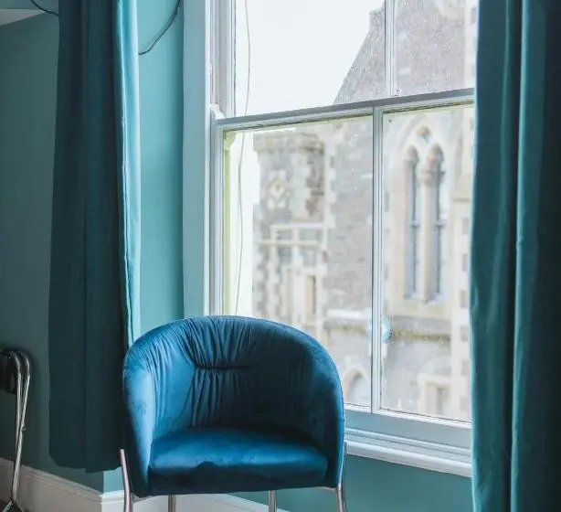 اتاق استاندارد با تخت بزرگ, Johnny Dough's Conwy With Rooms