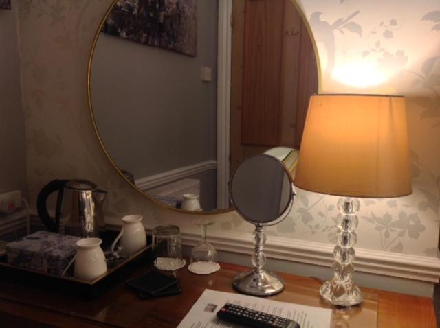 디럭스 룸, Cannara B And B