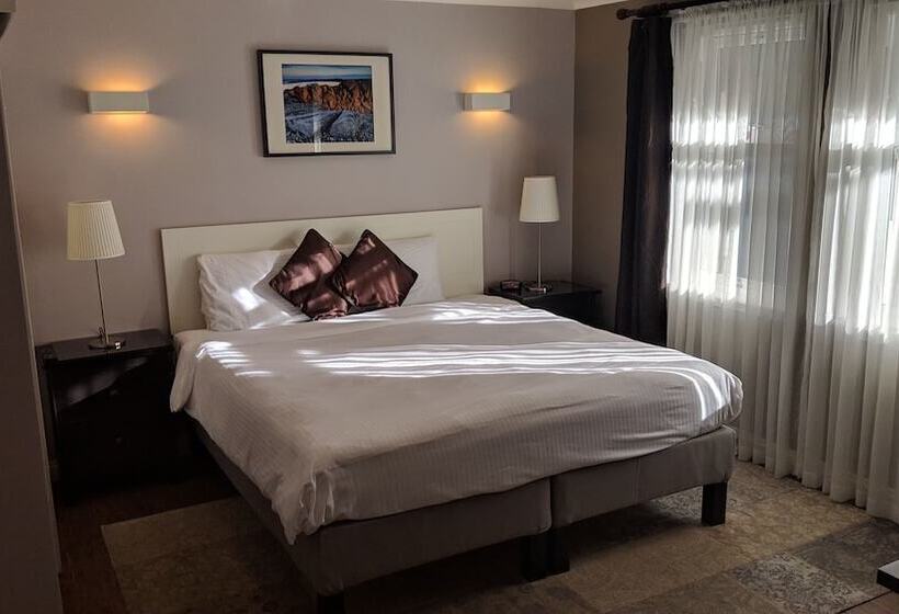 高级大房间, Maclean Guest House