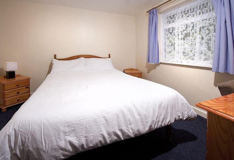 2ベッドルームアパートメント, Trelawne Manor Holiday Park