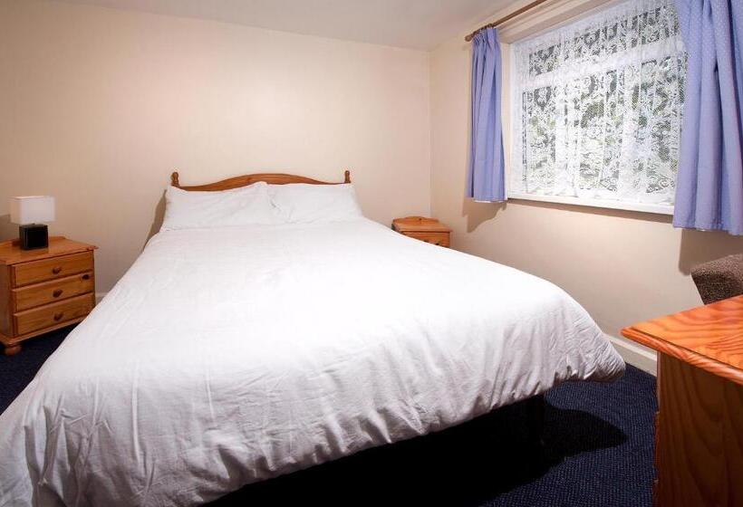 2ベッドルームアパートメント, Trelawne Manor Holiday Park