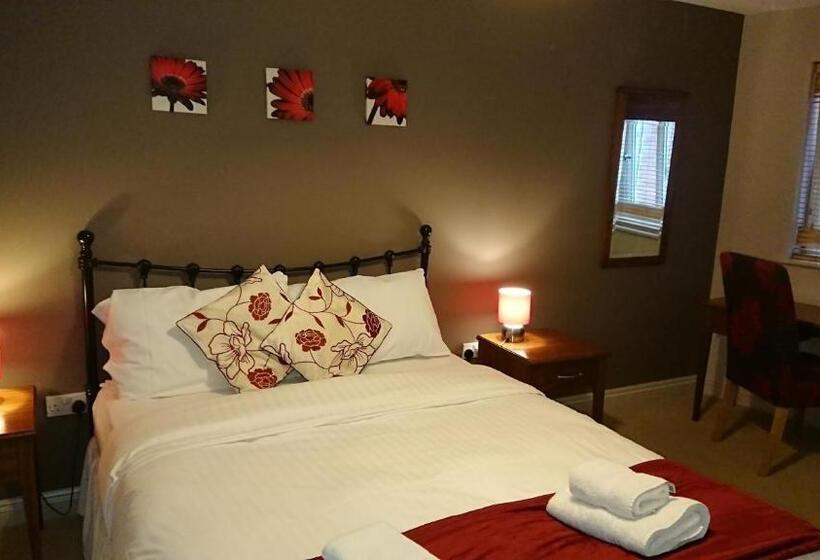 דירת חדר, Victoria Cloisters Apartments