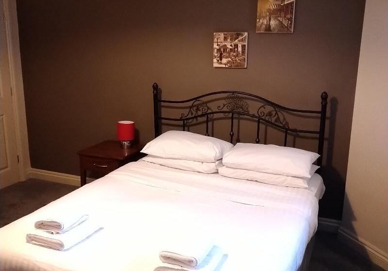 דירת שני חדרים, Victoria Cloisters Apartments