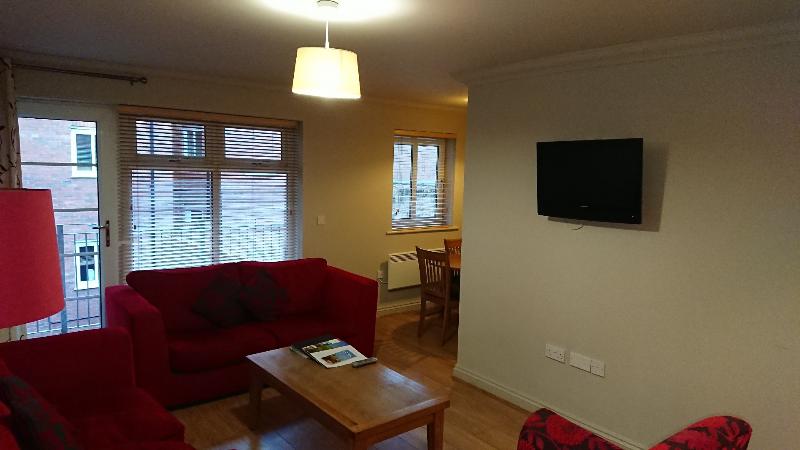 דירת שני חדרים, Victoria Cloisters Apartments