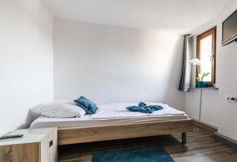 ファミリールーム, Pension „das Lädle“