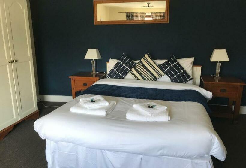 스탠다드 룸, The Chequers Inn