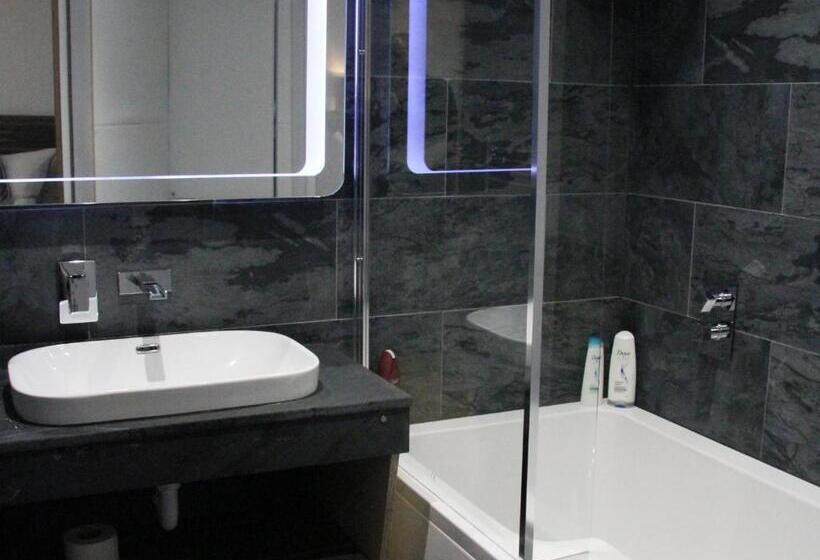 行政房间, The Watersedge, Canal Cottages