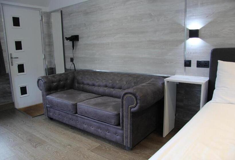 סוויטת ג'וניור דלוקס, The Watersedge, Canal Cottages