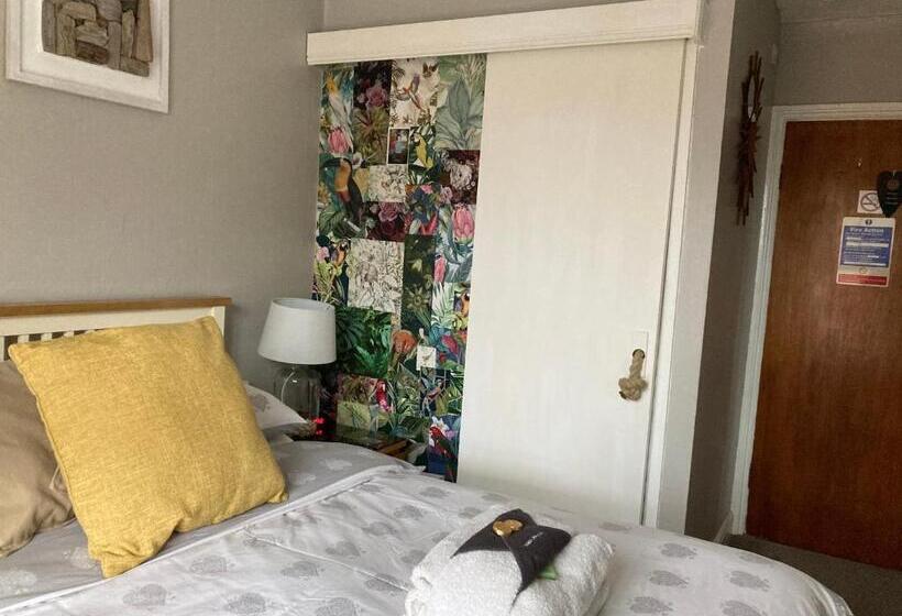 ベーシックルーム, Kelston Guest House