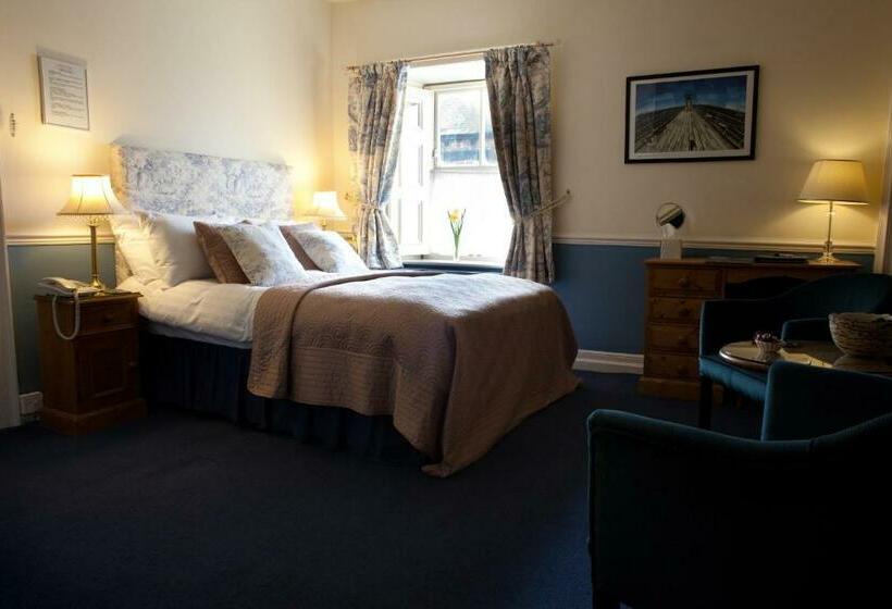 スタンダードルーム, Orchard Club Newton House