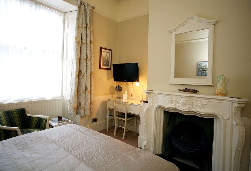 Номер Стандарт, Orchard Club   Newton House