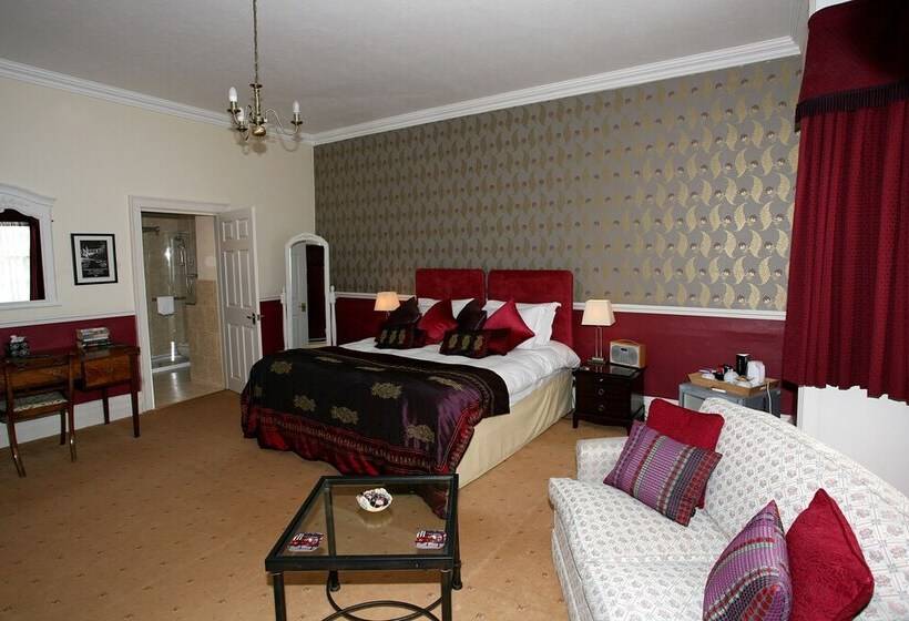 スーペリアールーム, Orchard Club Newton House