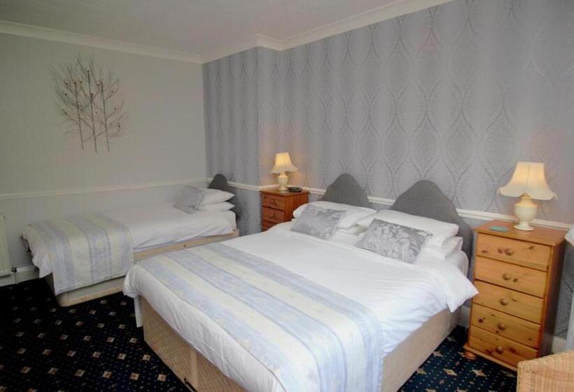 家庭间, The Russell