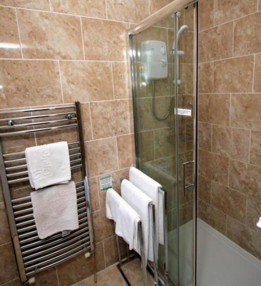 家庭间, The Russell